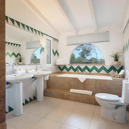 Вілла Playa Порт-де-Польєнса